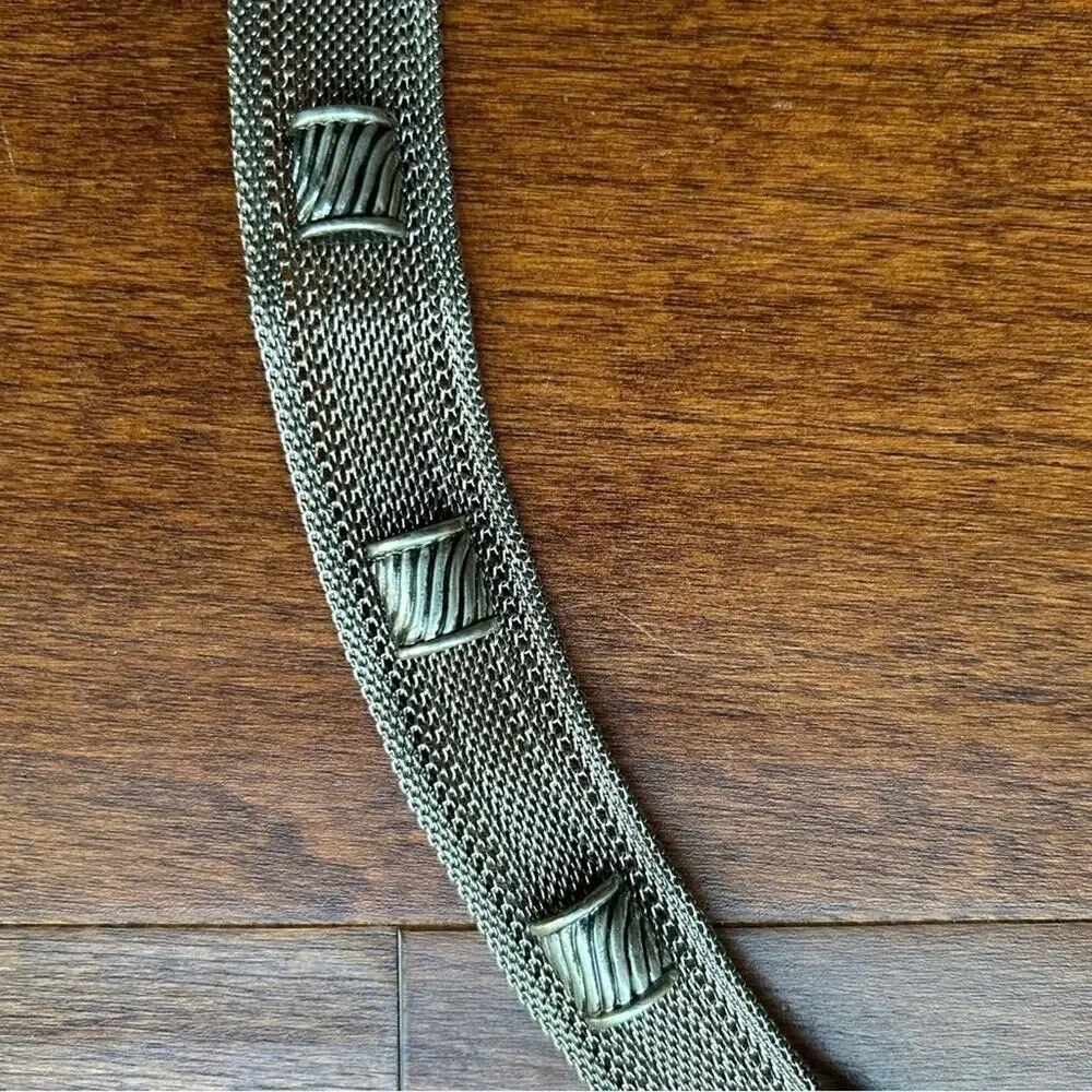 Vintage Silver Mesh Belt with a bit of Black Leather, Super Cool and Unique - Picture 8 of 14